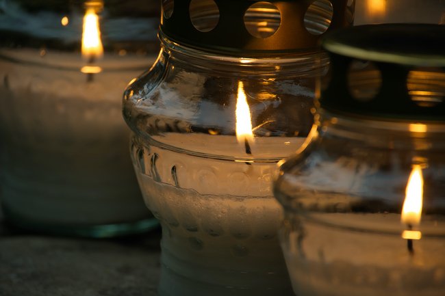 Make-do essentials - emergency candles